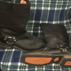 motorcycle boots